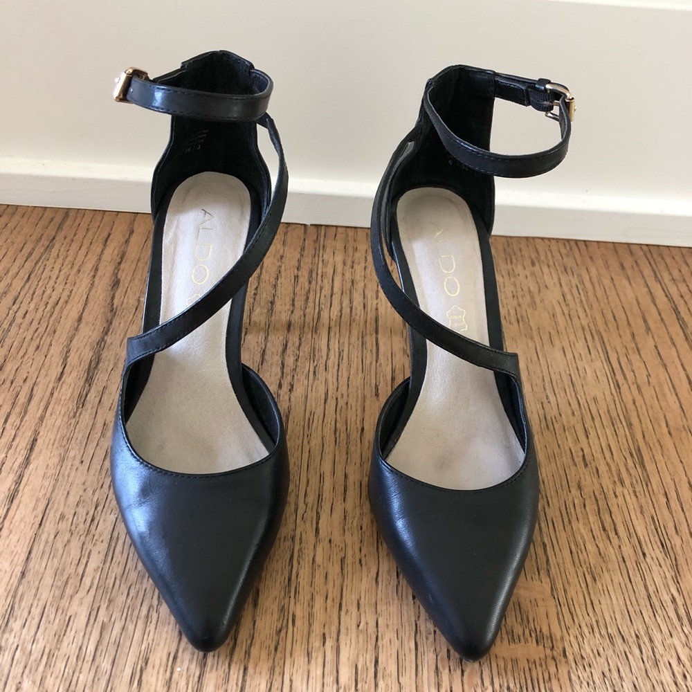 Aldo Black Heels - Picture 2 of 6